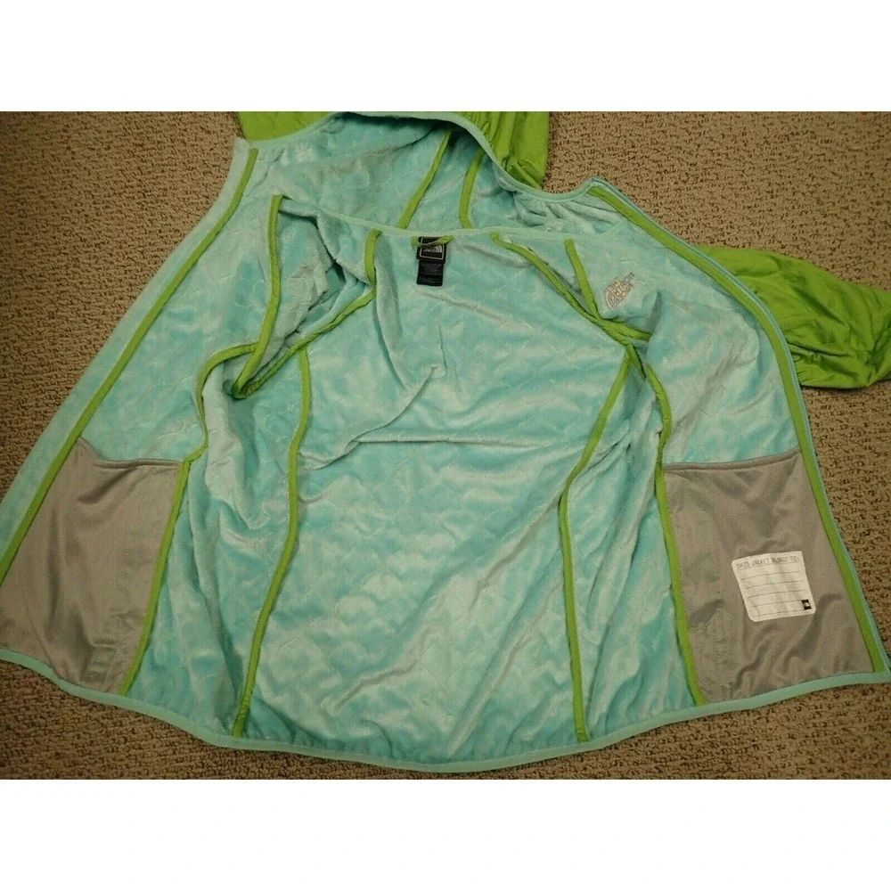 the NORTH FACE HOODED QUILTED FLEECE‎ LINED JACKET in Girl's Size XL 18 Green